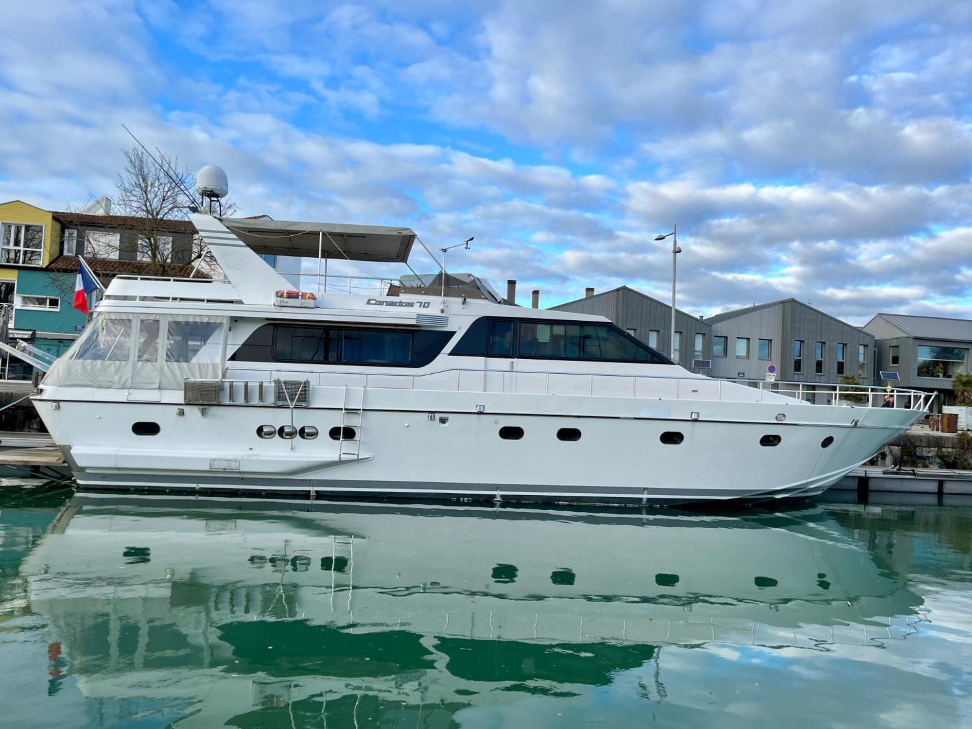 Yacht Aquamarina Vieux Port La Rochelle Hotell La Rochelle  Eksteriør bilde